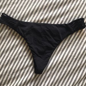 Frankie’s Bikinis Bottoms